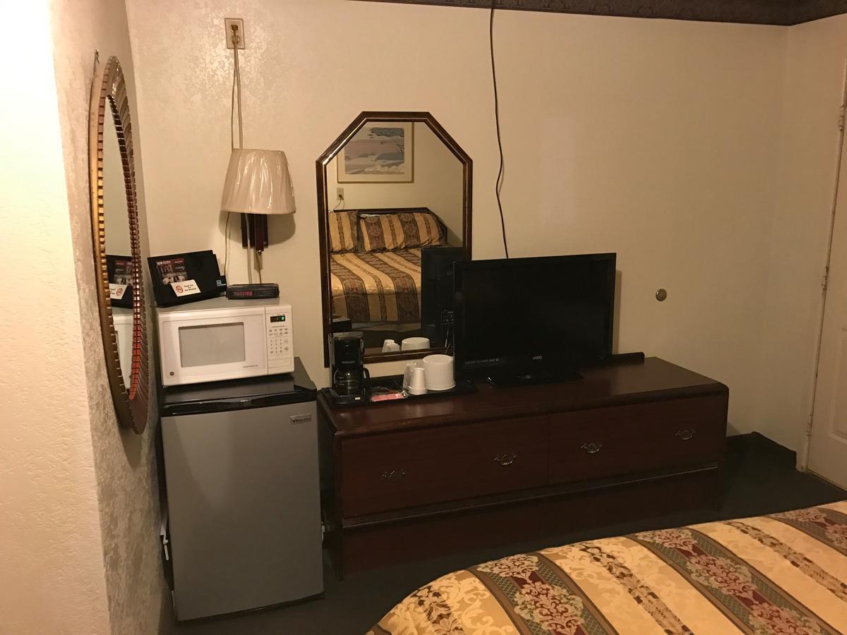Budget Inn Of Brownfield 외부 사진