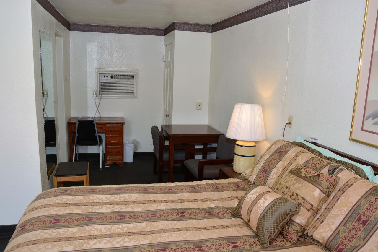 Budget Inn Of Brownfield 외부 사진
